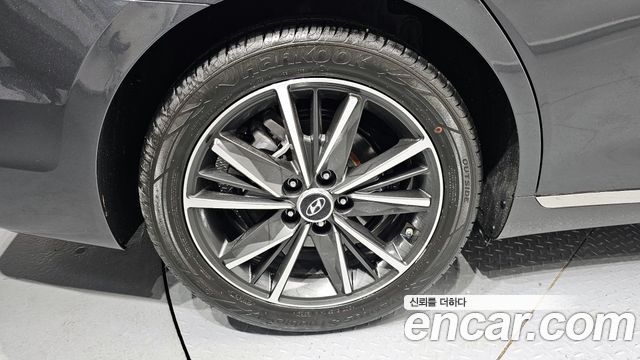 Hyundai Grandeur 2022 — photo 5