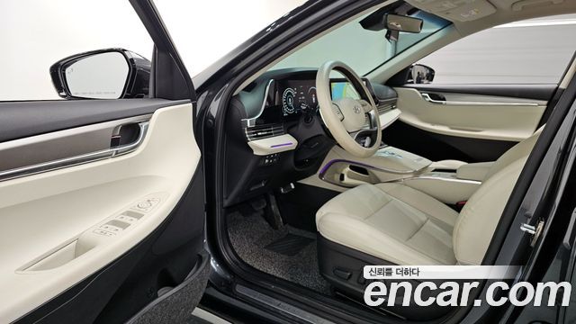 Hyundai Grandeur 2022 — photo 13