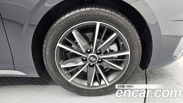 Hyundai Grandeur 2022 — photo 7