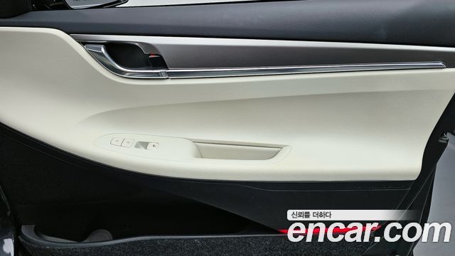 Hyundai Grandeur 2022 — photo 14