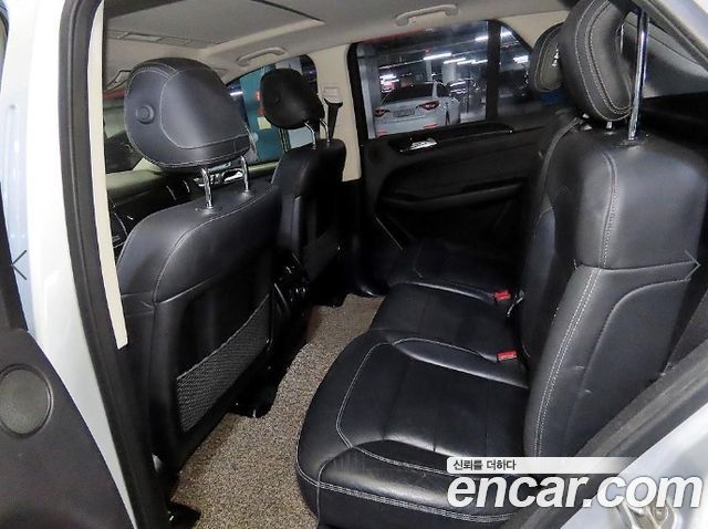 Mercedes-Benz GLE-Class 2016 — photo 7