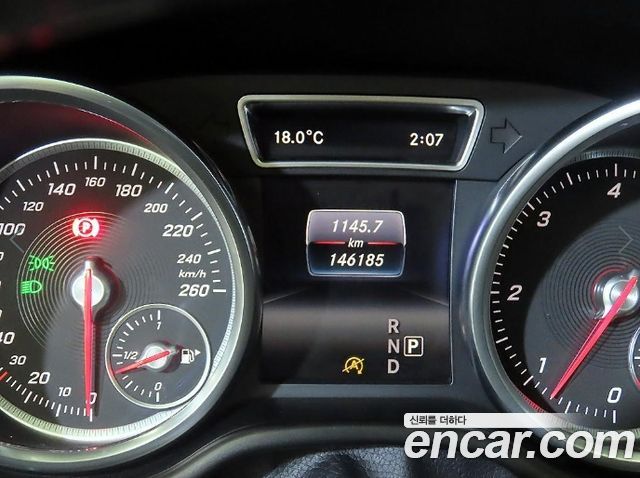 Mercedes-Benz GLE-Class 2016 — photo 9