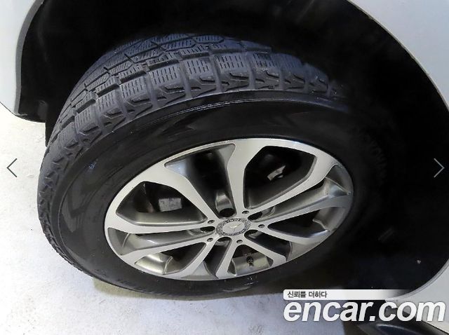 Mercedes-Benz GLE-Class 2016 — photo 20