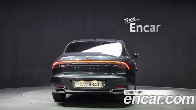 Hyundai Grandeur 2022 — photo 4