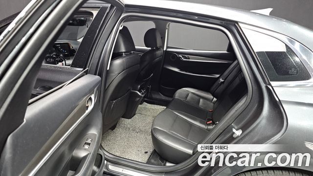 Hyundai Grandeur 2022 — photo 17