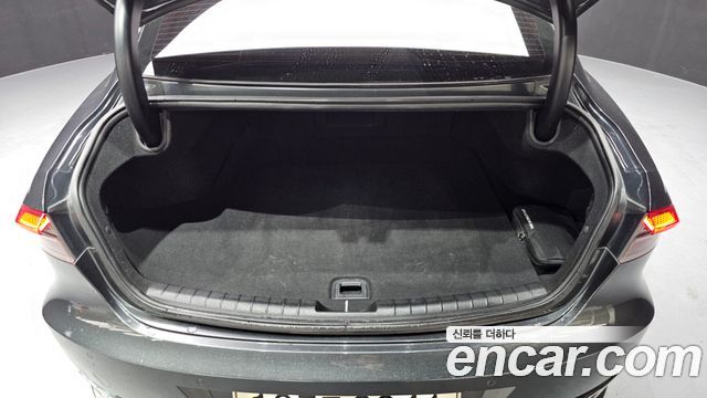 Hyundai Grandeur 2022 — photo 25