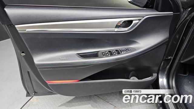 Hyundai Grandeur 2022 — photo 14