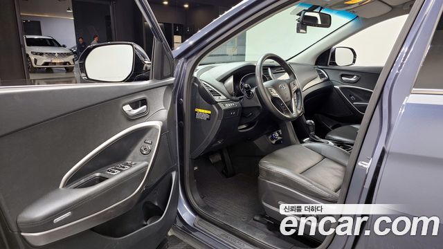 Hyundai Santafe 2016 — photo 10