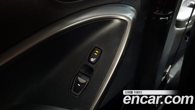 Hyundai Santafe 2016 — photo 17