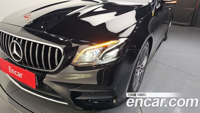 Mercedes-Benz E-Class 2018 — photo 8