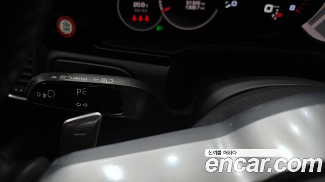 Porsche Cayenne 2021 — photo 29