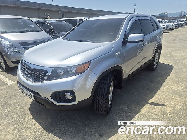 Kia Sorento 2010 — photo 1