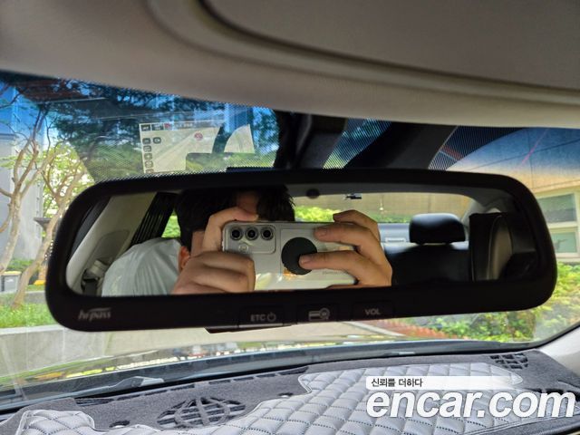 Kia K7 2017 — photo 16