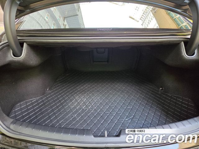 Kia K7 2017 — photo 19