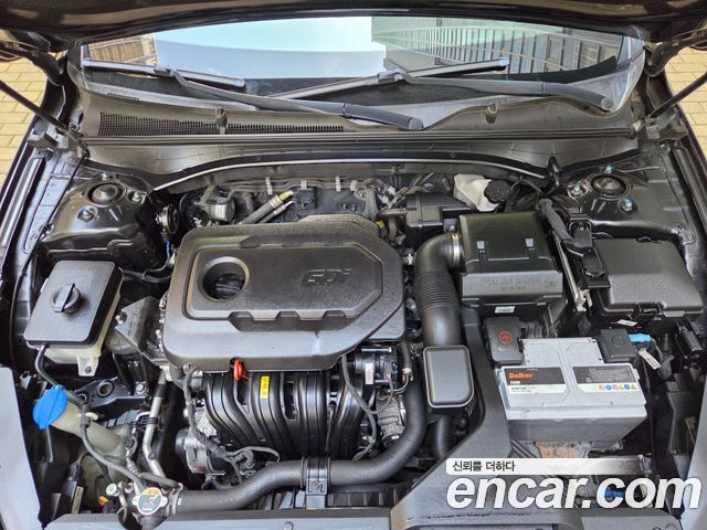 Kia K7 2017 — photo 20
