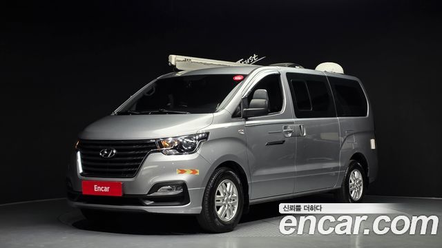 Hyundai Starex 2020 — photo 1