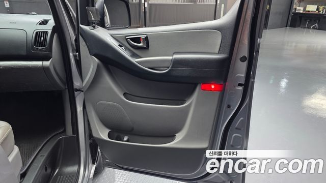 Hyundai Starex 2020 — photo 14