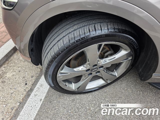 Genesis GV80 2020 — photo 12