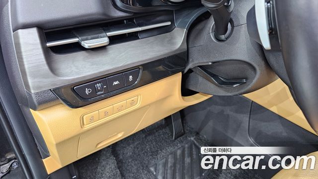Kia Canival 2023 — photo 19