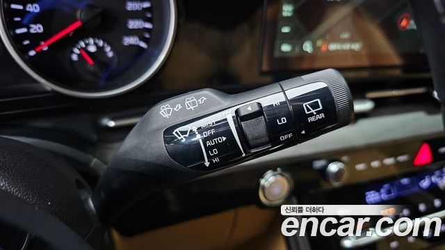 Kia Canival 2023 — photo 20