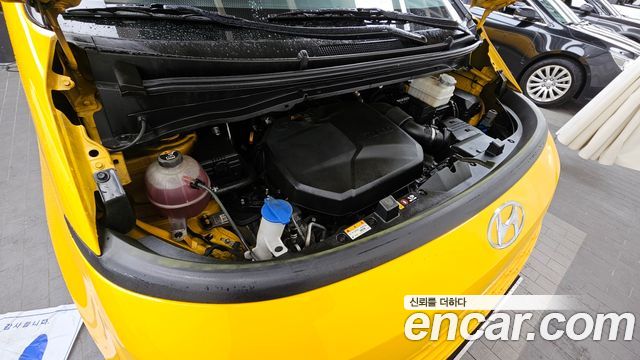 Hyundai Staria 2022 — photo 6
