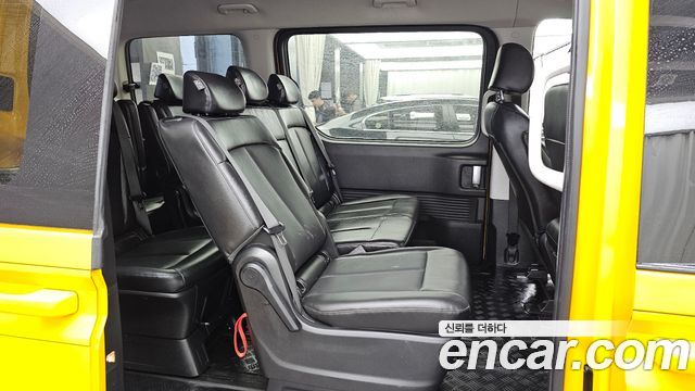 Hyundai Staria 2022 — photo 18