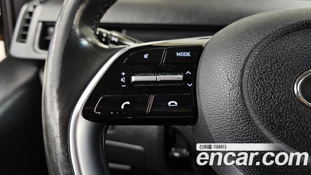 Hyundai Staria 2022 — photo 16