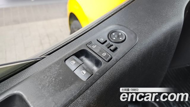 Hyundai Staria 2022 — photo 28