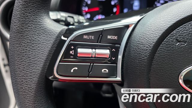 Kia K3 2019 — photo 27