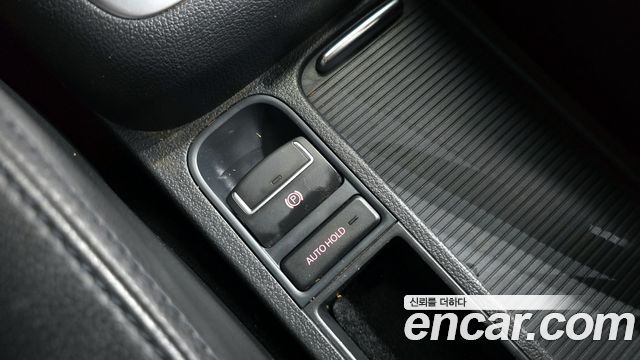 Volkswagen Tiguan 2015 — photo 16