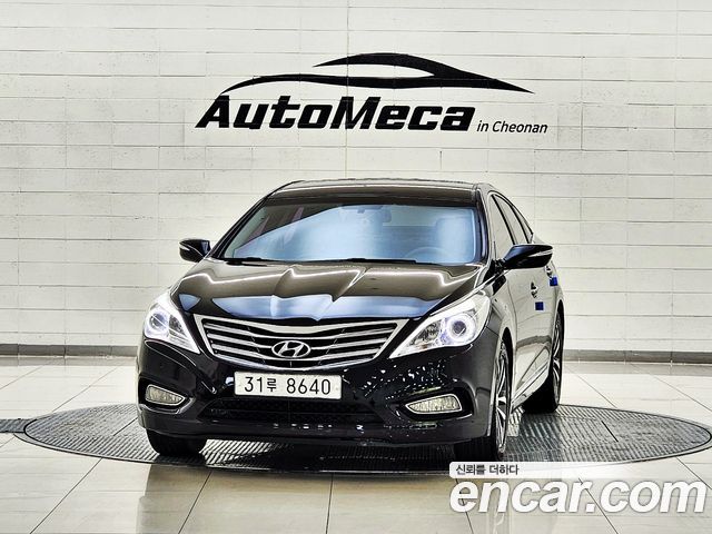 Hyundai Grandeur 2011 — photo 1