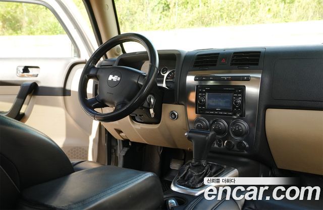 Hummer H3 2006 — photo 9