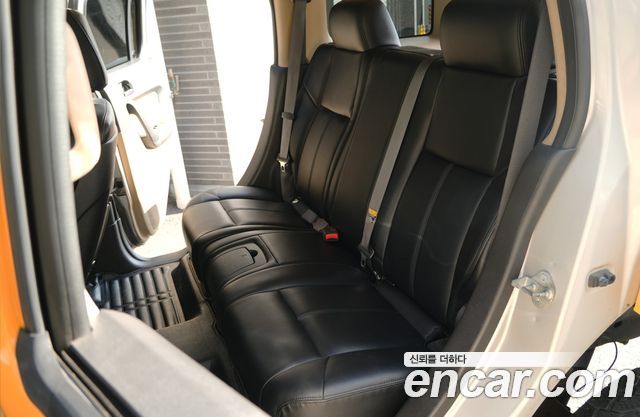 Hummer H3 2006 — photo 14