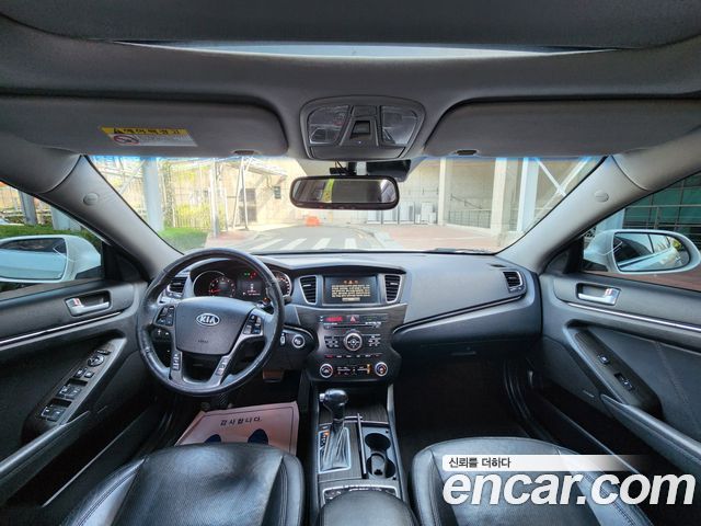 Kia K7 2012 — photo 10