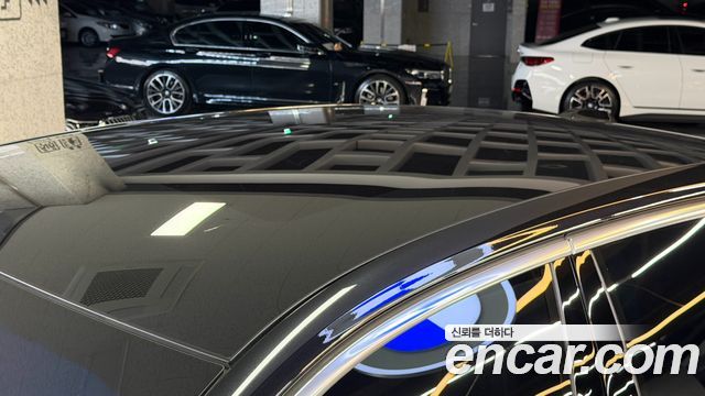 BMW 7-Series 2025 — photo 12