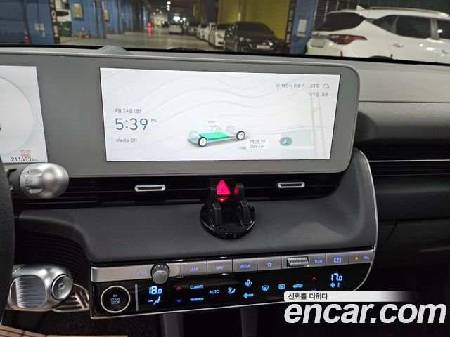 Hyundai Ioniq5 2022 — photo 16