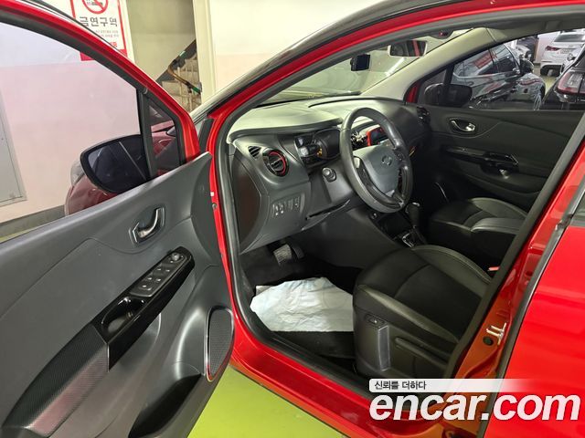 Renault Korea QM3 2015 — photo 10