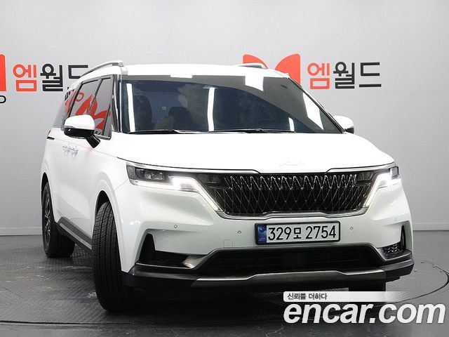 Kia Canival 2023 — photo 2