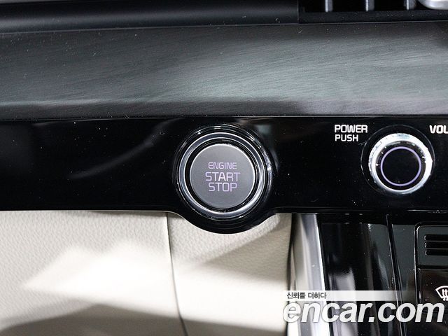 Kia Canival 2022 — photo 9