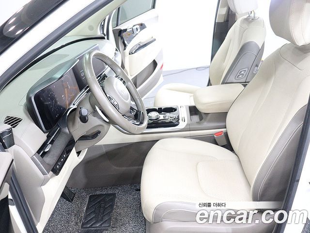 Kia Canival 2022 — photo 17