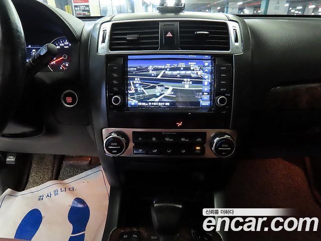 Kia Mohave 2018 — photo 11