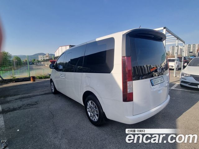 Hyundai Staria 2022 — photo 7