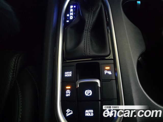 Hyundai Santafe 2019 — photo 11