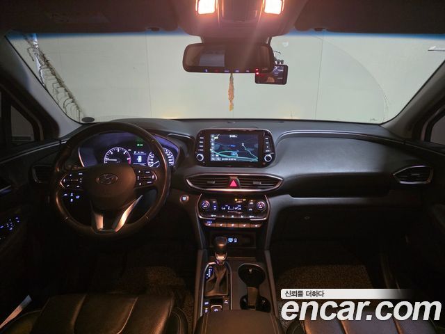 Hyundai Santafe 2019 — photo 13
