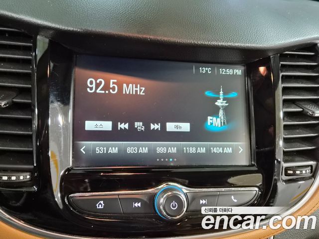 Chevrolet Korea Trax 2018 — photo 9