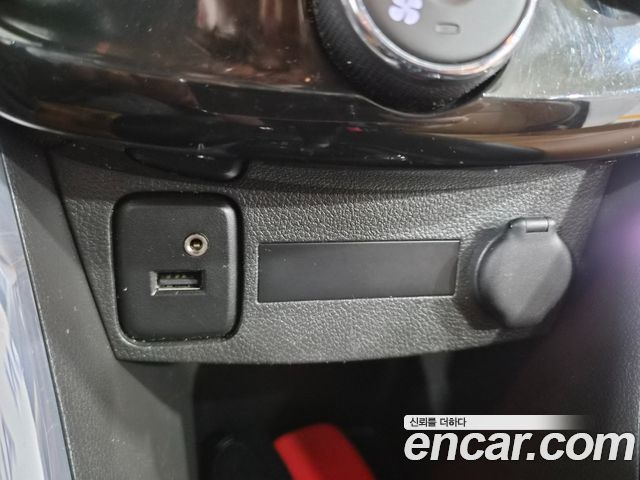 Chevrolet Korea Trax 2018 — photo 11