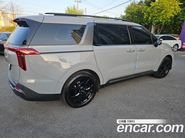 Kia Canival 2025 — photo 5