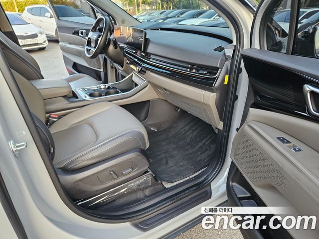 Kia Canival 2025 — photo 18