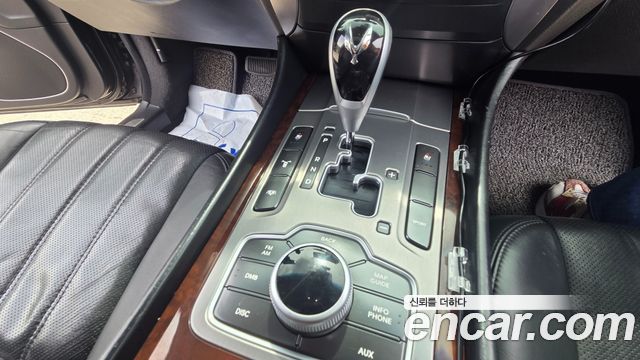 Hyundai Equus 2012 — photo 9
