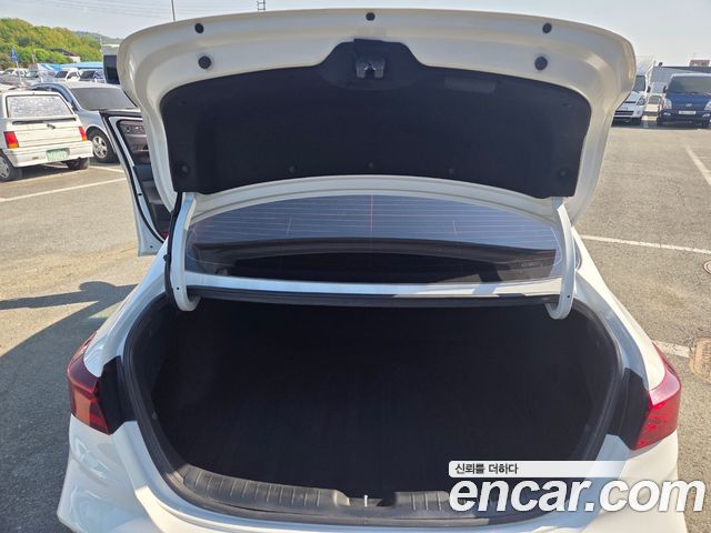 Kia K3 2022 — photo 8